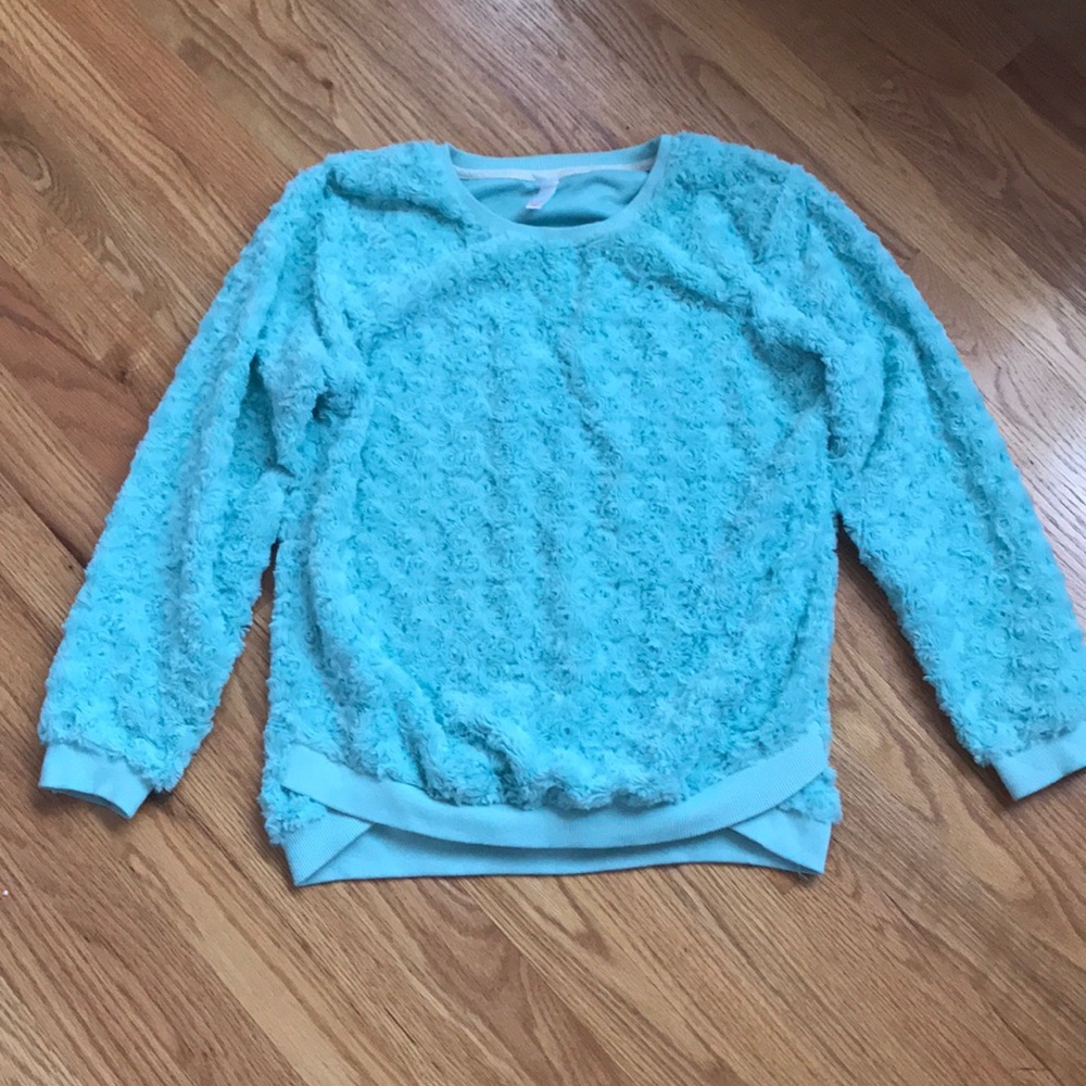 Kid’s Fluffy Teal Crewneck